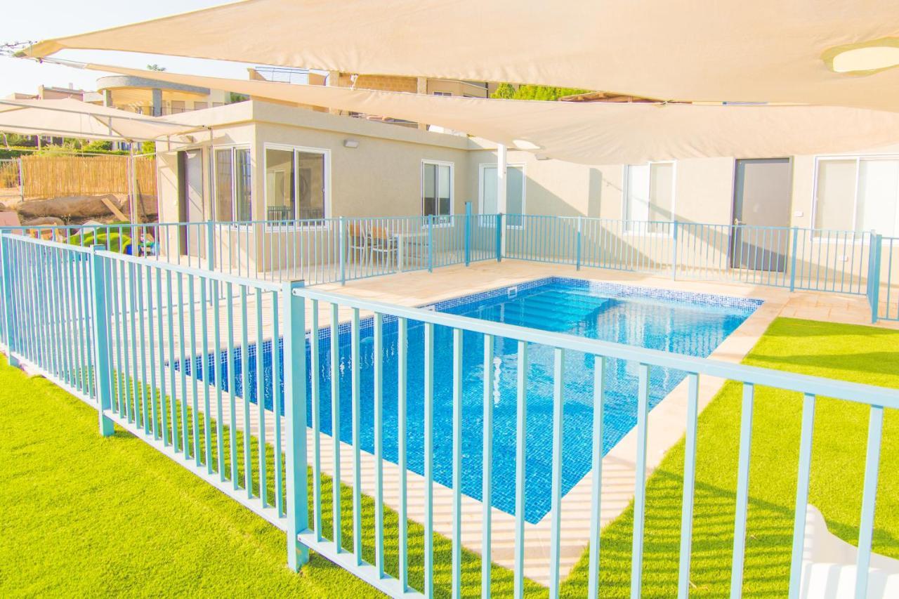 Shmulik'S Resort Couples Or Families Only 哈德内斯 外观 照片